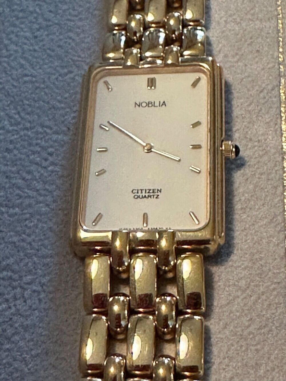 Vintage Citizen Noblia Watch Gold White 2200-Y51145 SJ Excellent Condition